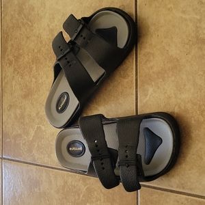 Lifeguard sandals